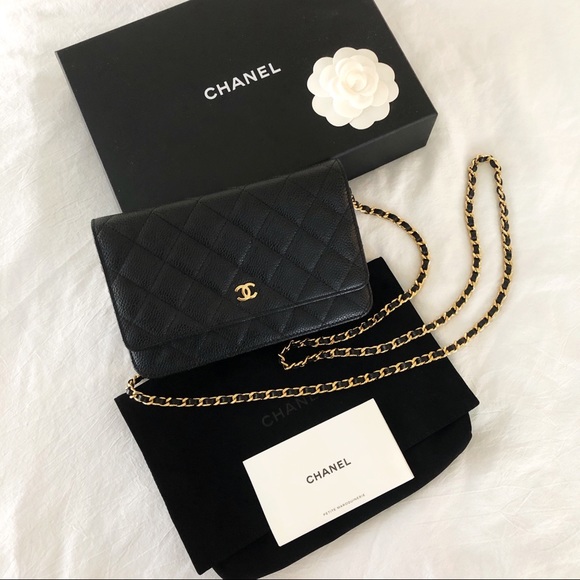 CHANEL Handbags - Chanel Wallet On Chain